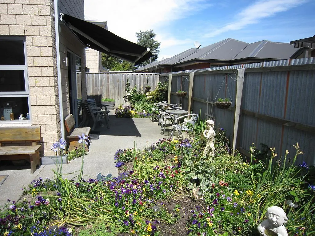 Addington Bed And Breakfast Christchurch Bed & Breakfast